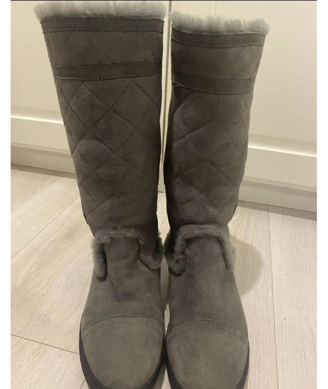 CHANEL Серые замшевые сапоги, фото 2