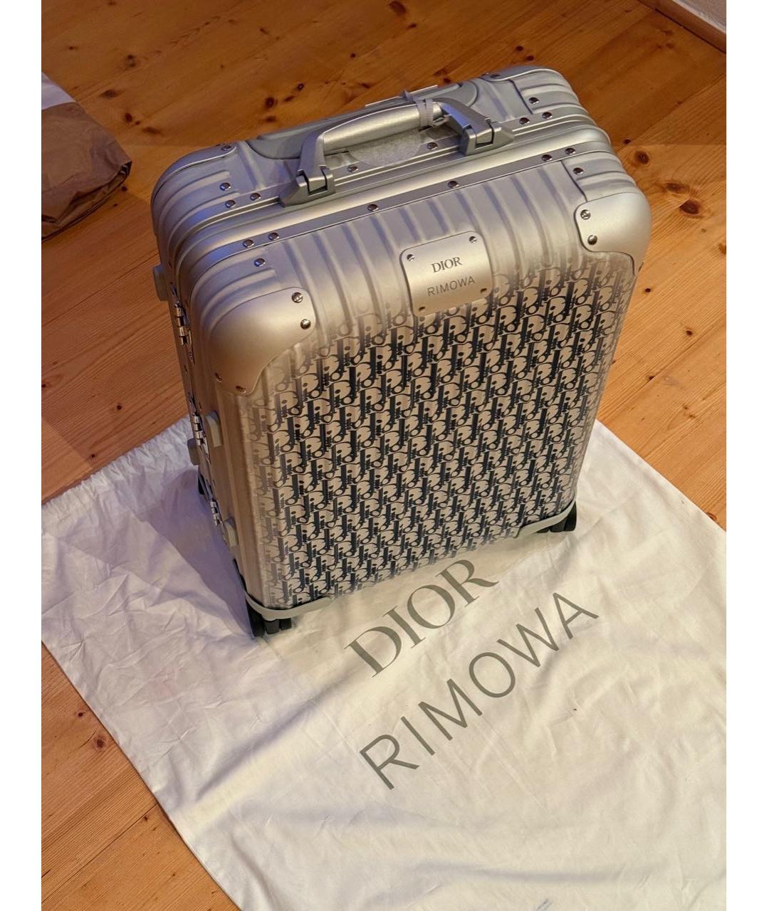Rimowa Серебрянный чемодан, фото 2