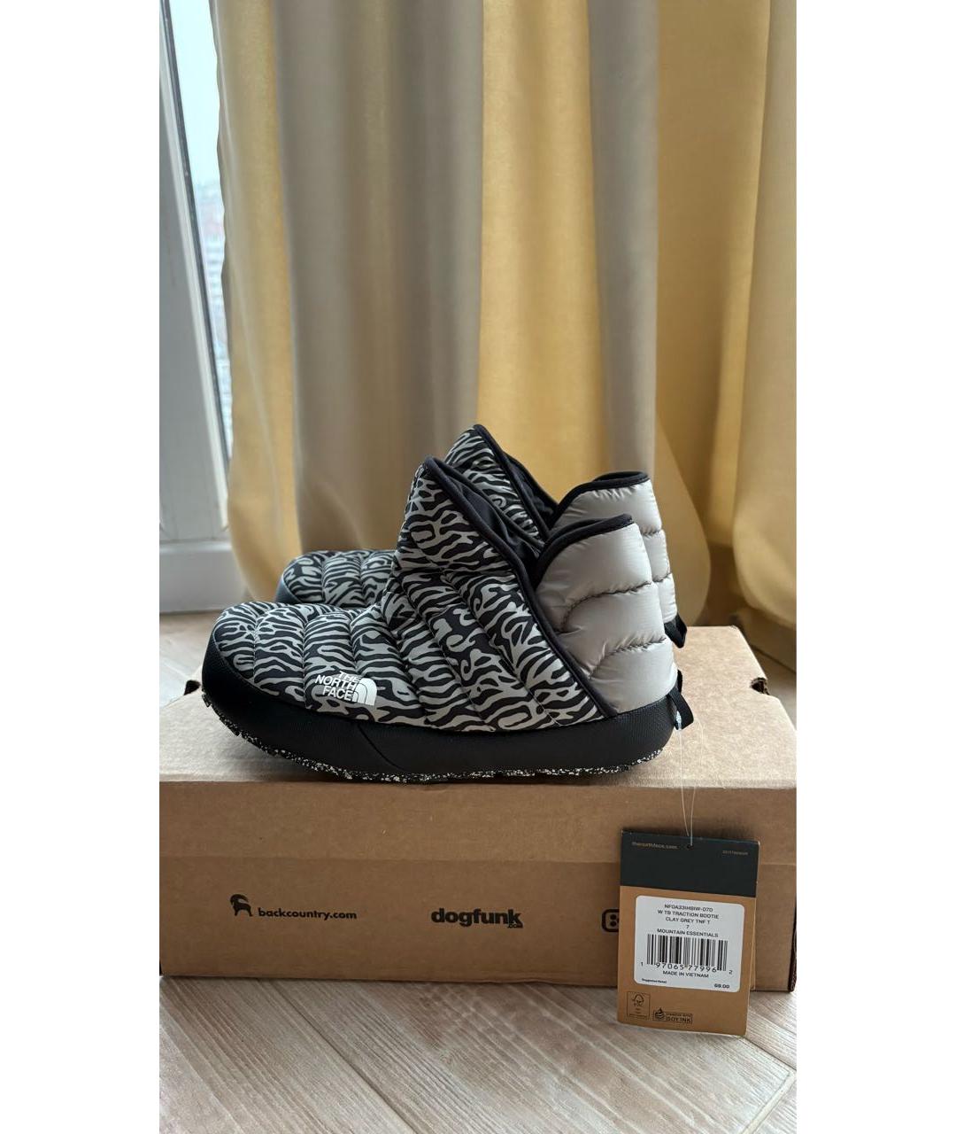 THE NORTH FACE Серые синтетические ботинки, фото 7