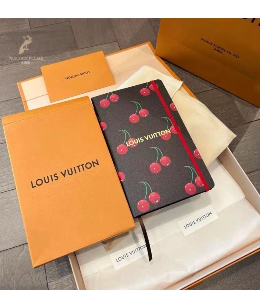 LOUIS VUITTON Книга, фото 8