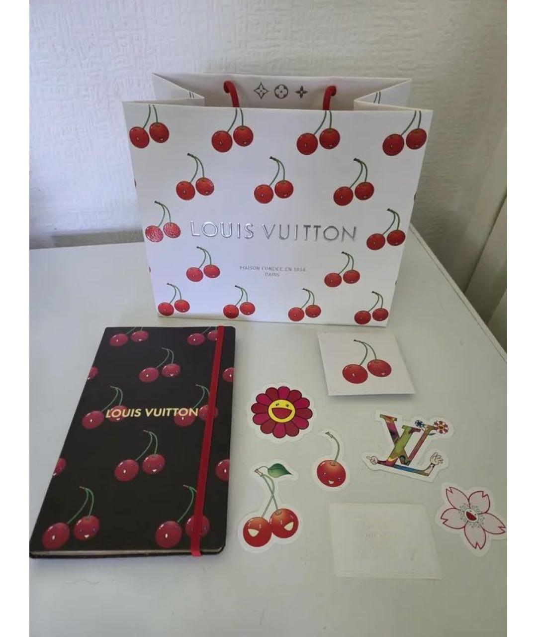 LOUIS VUITTON Книга, фото 5