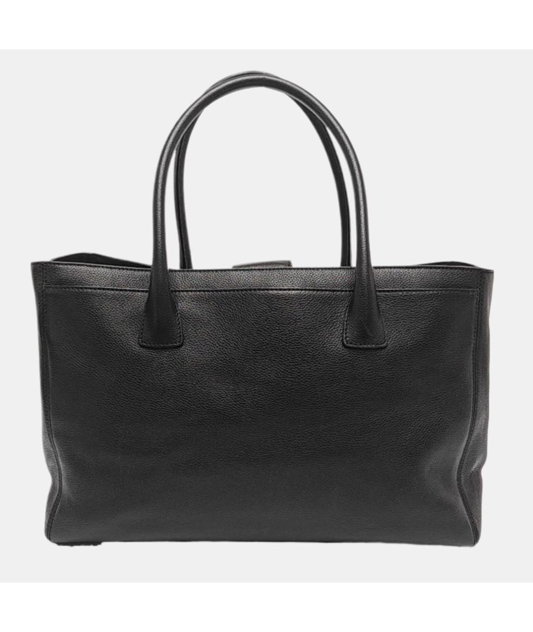 CHANEL Черная кожаная сумка с короткими ручками, фото 2