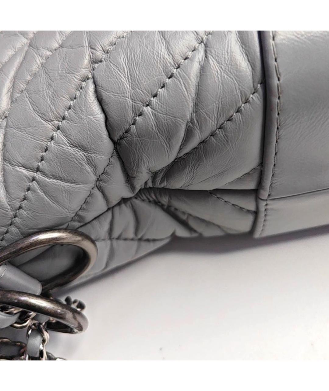 CHANEL Серая кожаная сумка через плечо, фото 5