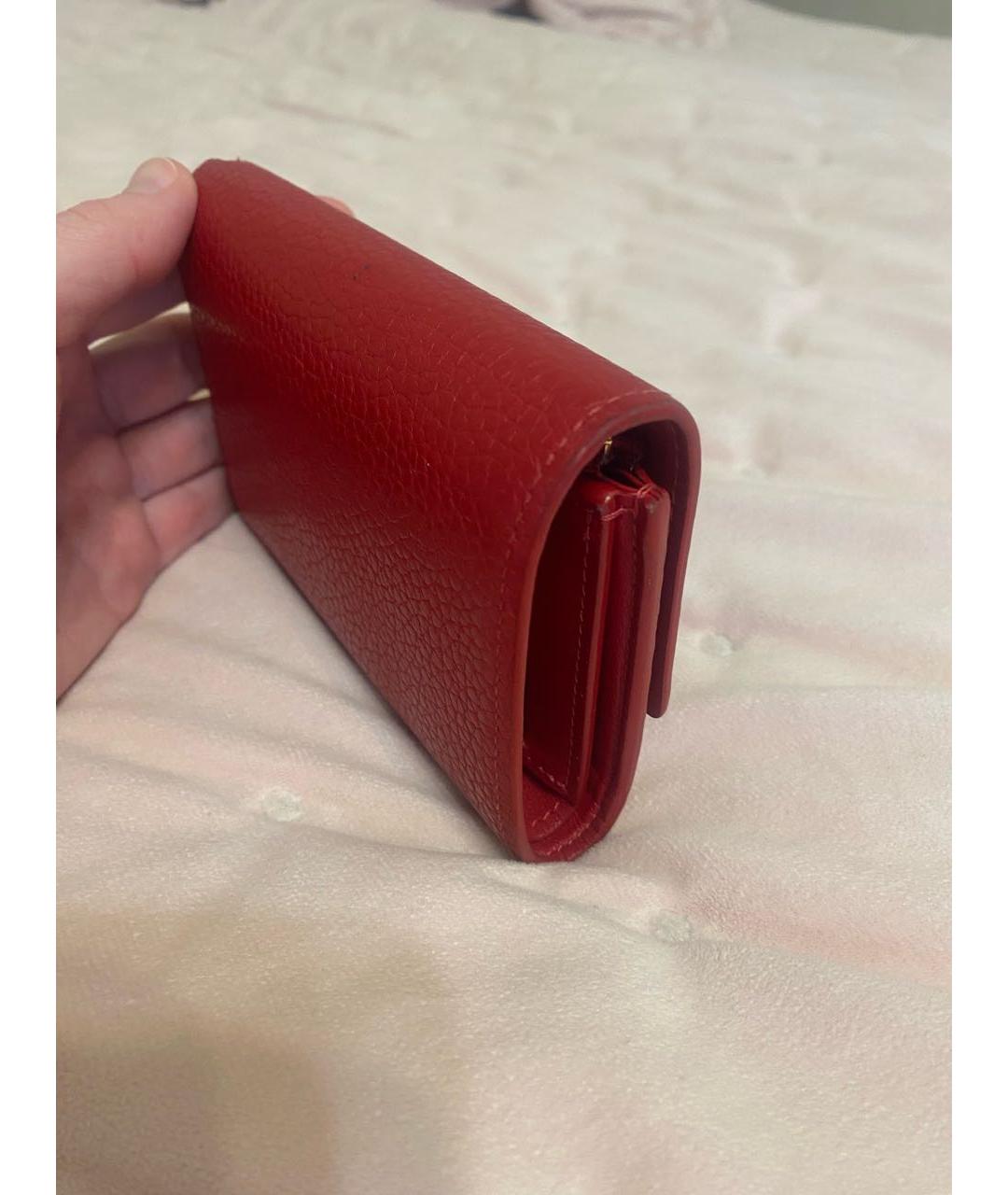 LOUIS VUITTON Красный кожаный кошелек, фото 2