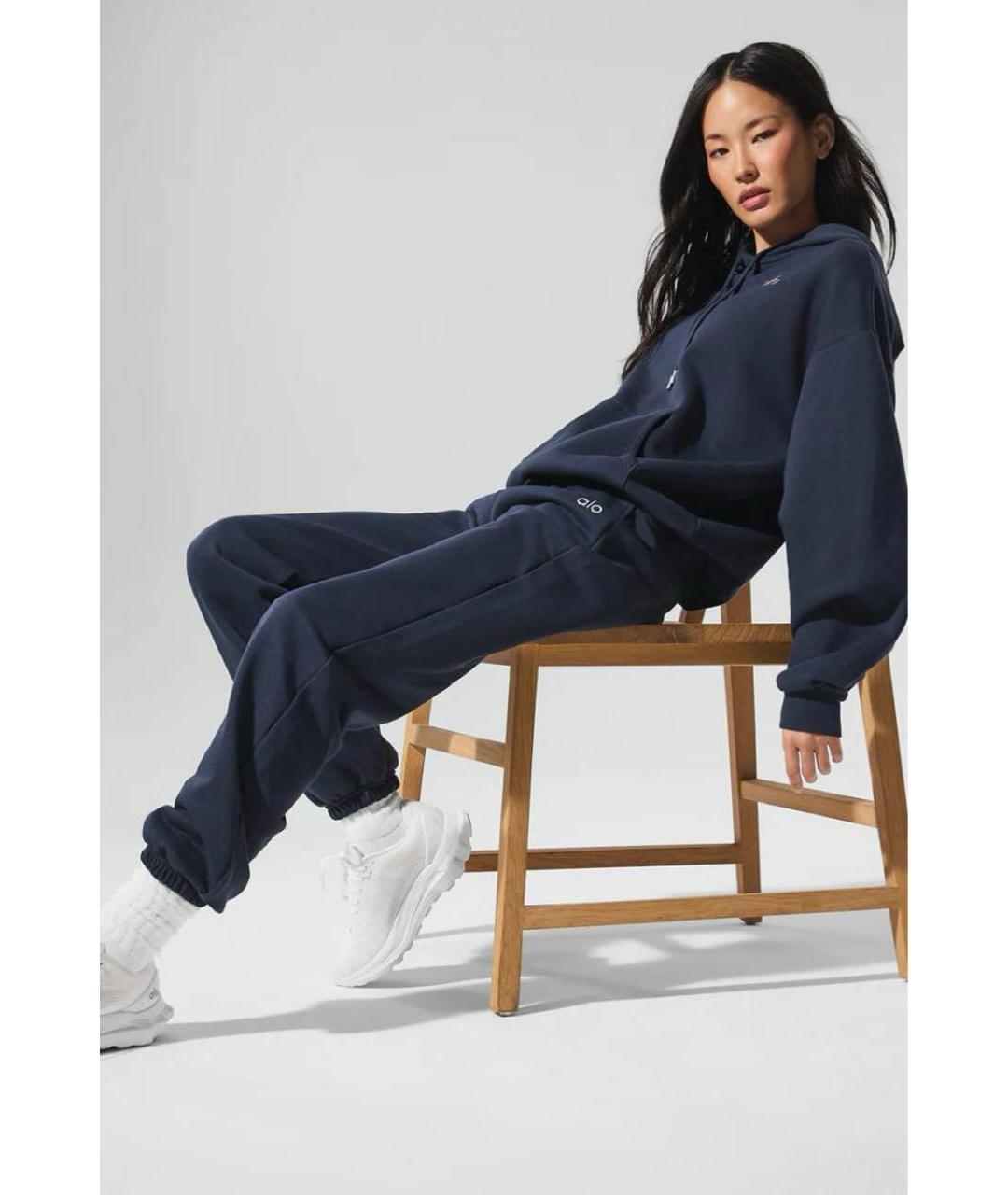 ALO YOGA Темно-синие спортивные брюки и шорты, фото 6