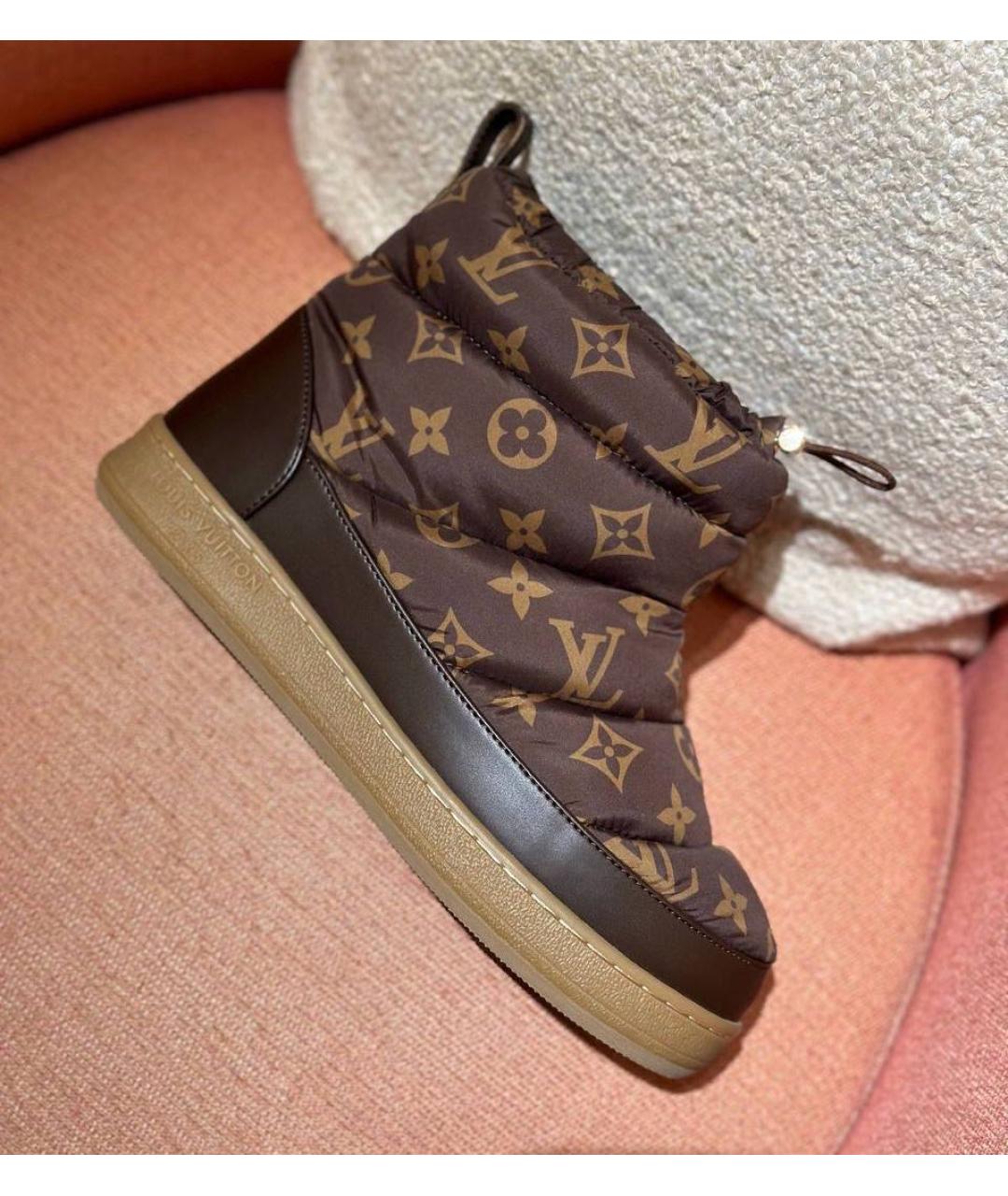 LOUIS VUITTON Коричневые текстильные ботинки, фото 9