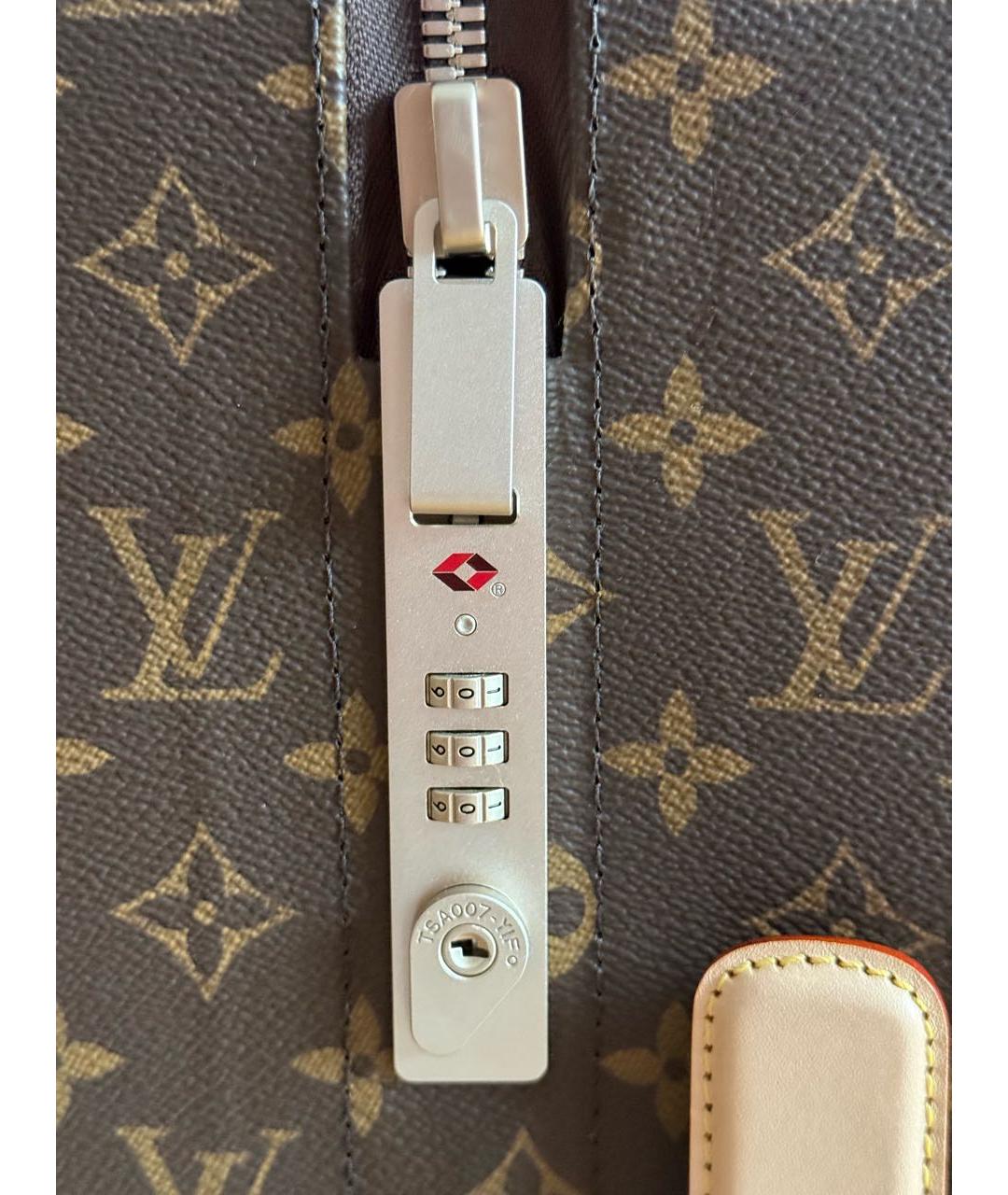 LOUIS VUITTON Коричневый чемодан из искусственной кожи, фото 8