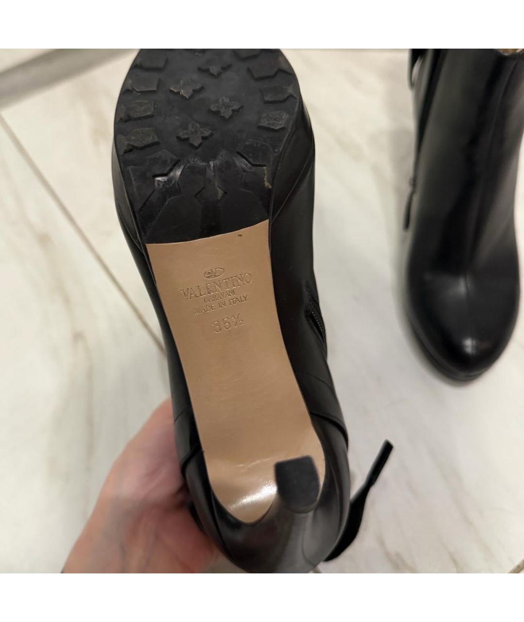 VALENTINO Черные кожаные ботильоны, фото 7