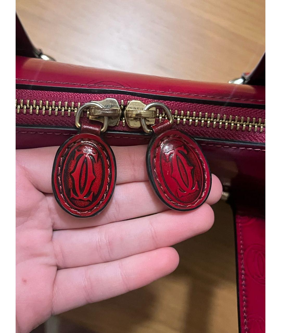 CARTIER Бордовая кожаная сумка с короткими ручками, фото 2