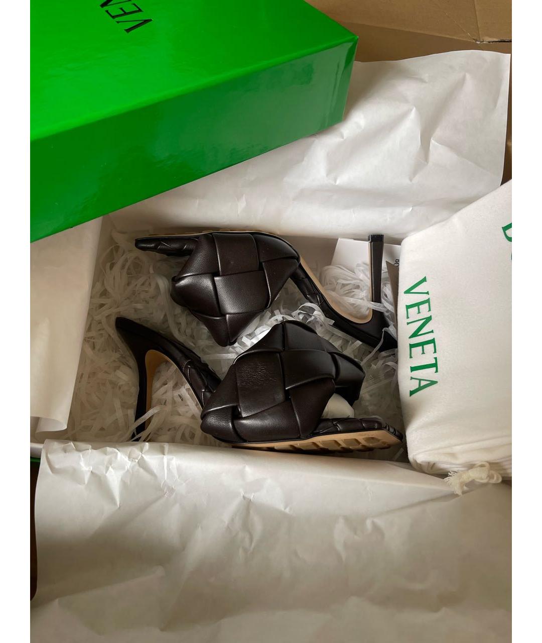 BOTTEGA VENETA Коричневые кожаные мюли, фото 5