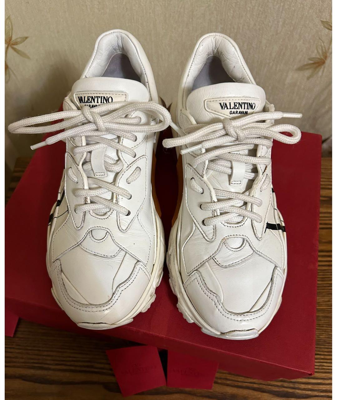 VALENTINO Белые кожаные кроссовки, фото 4