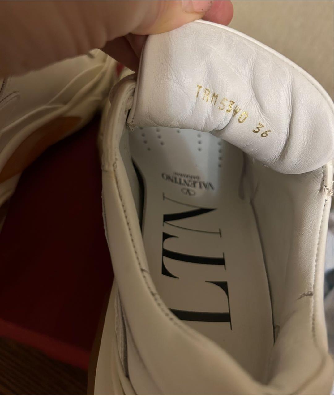 VALENTINO Белые кожаные кроссовки, фото 5