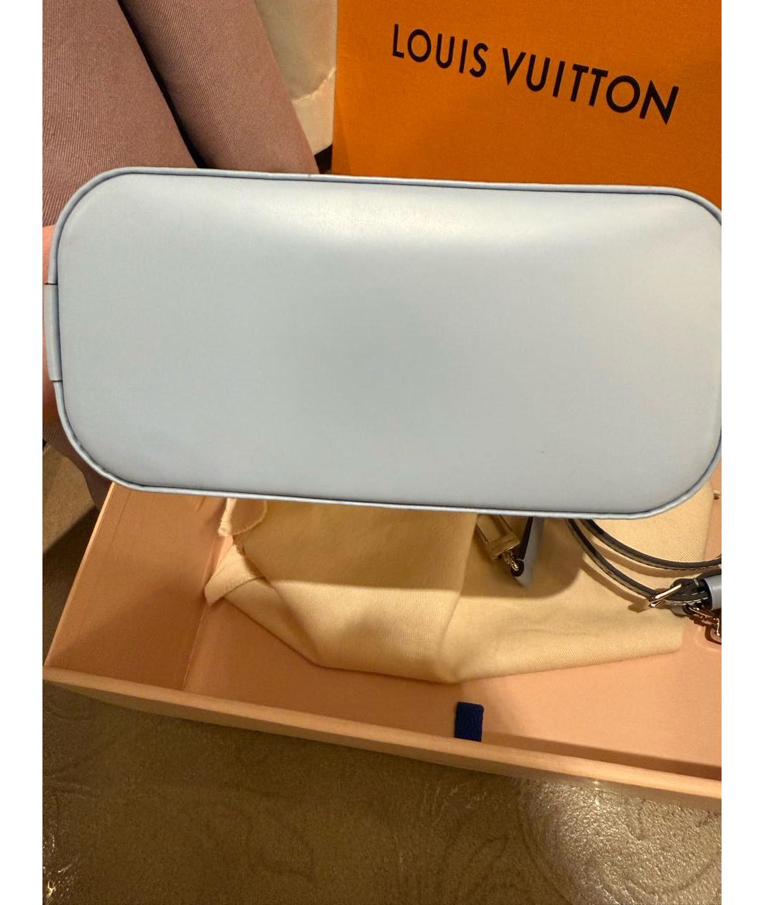 LOUIS VUITTON Голубая кожаная сумка с короткими ручками, фото 3