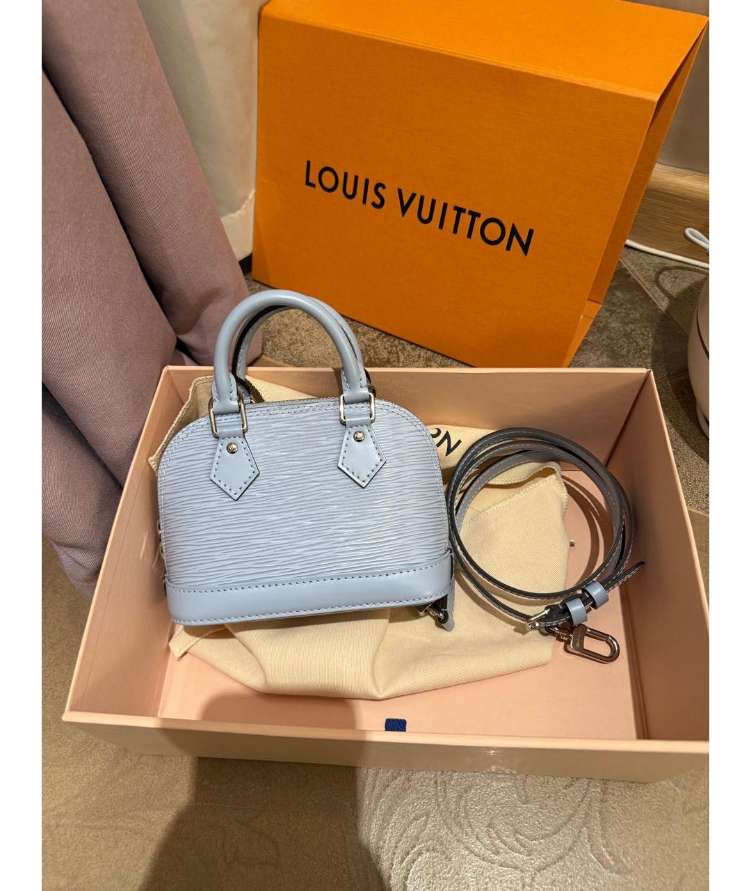 LOUIS VUITTON Голубая кожаная сумка с короткими ручками, фото 5