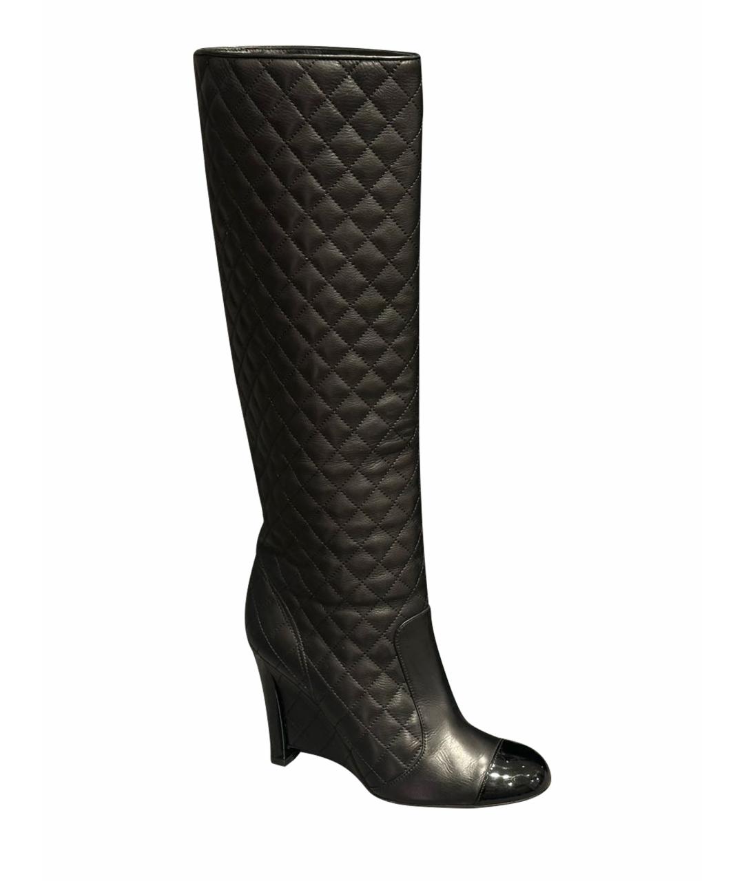 CHANEL Черные кожаные сапоги, фото 1