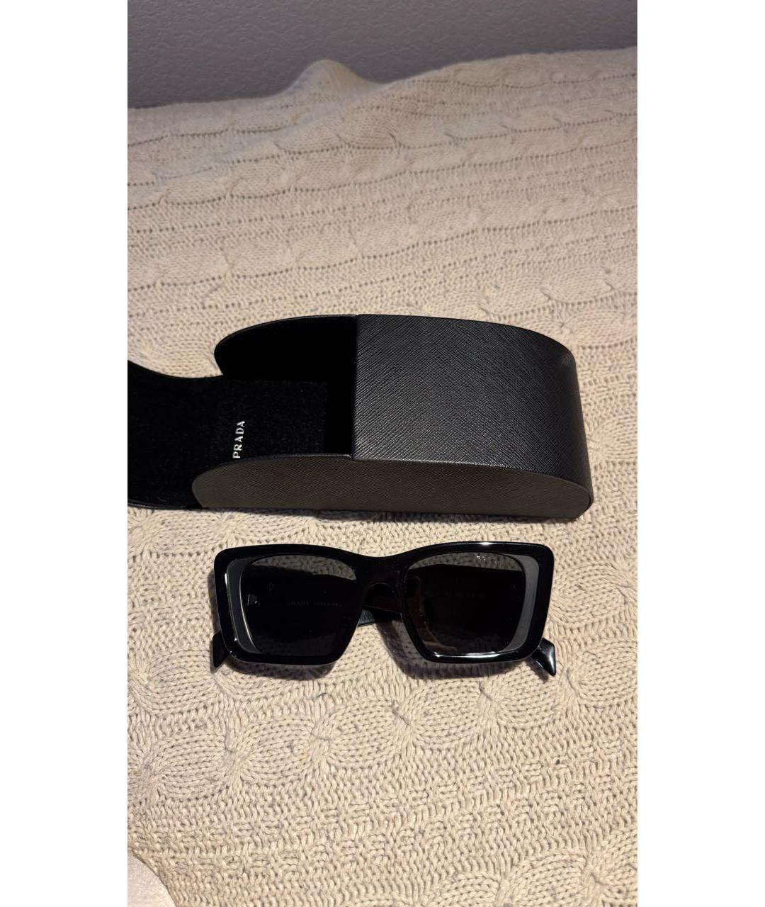 PRADA Черные пластиковые солнцезащитные очки, фото 5