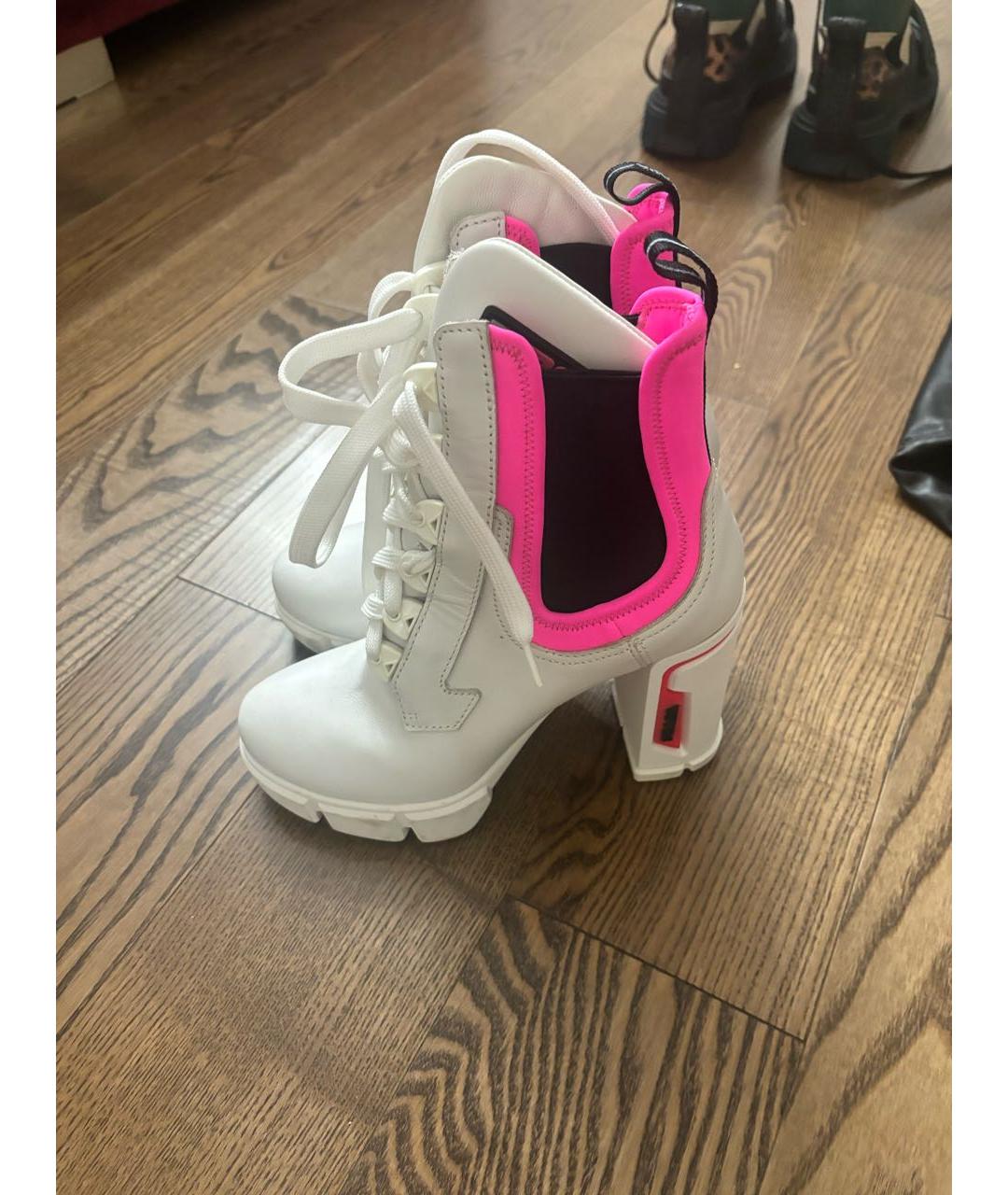 PRADA Белые кожаные ботильоны, фото 5