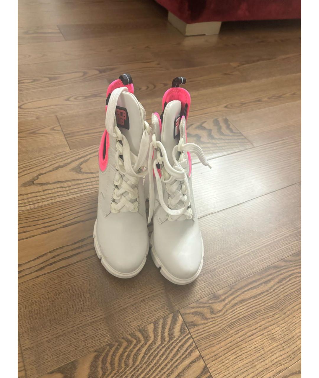 PRADA Белые кожаные ботильоны, фото 3