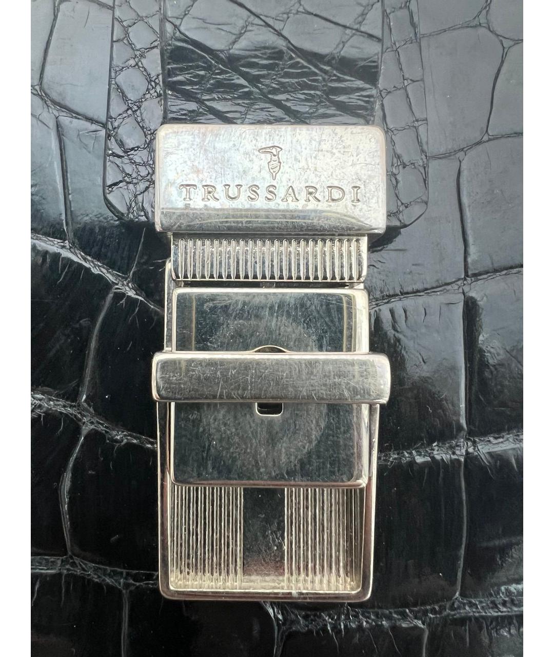 TRUSSARDI Черная сумка с короткими ручками из экзотической кожи, фото 6