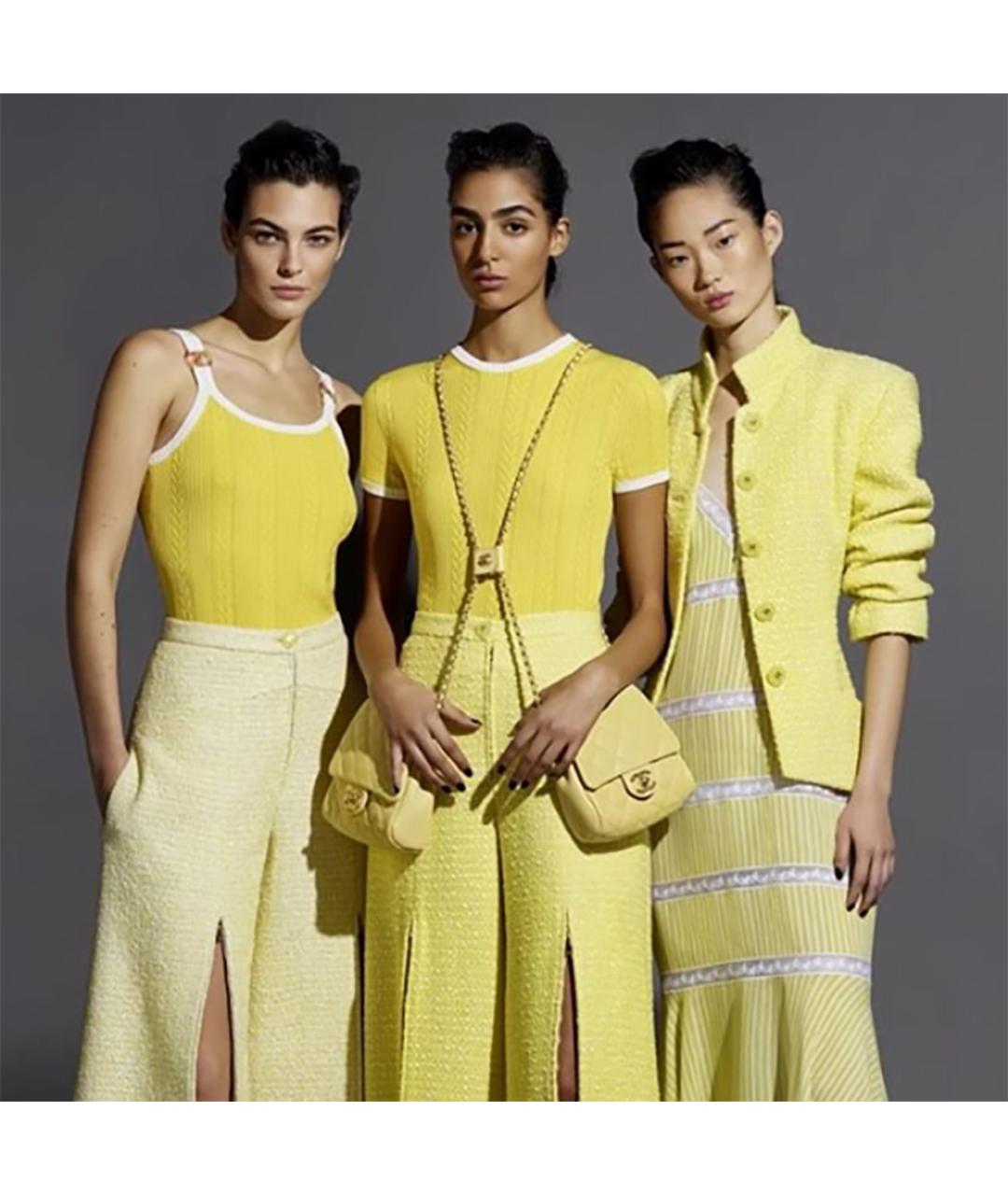 CHANEL Желтый твидовый жакет/пиджак, фото 2