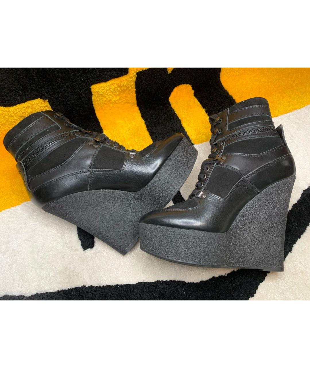 BURBERRY Черные замшевые ботильоны, фото 5