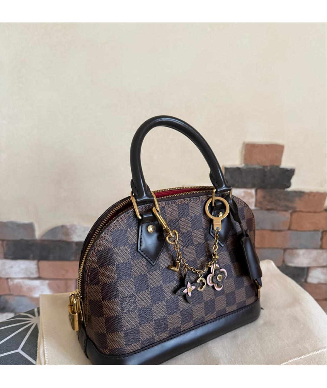 LOUIS VUITTON Коричневая сумка с короткими ручками, фото 6