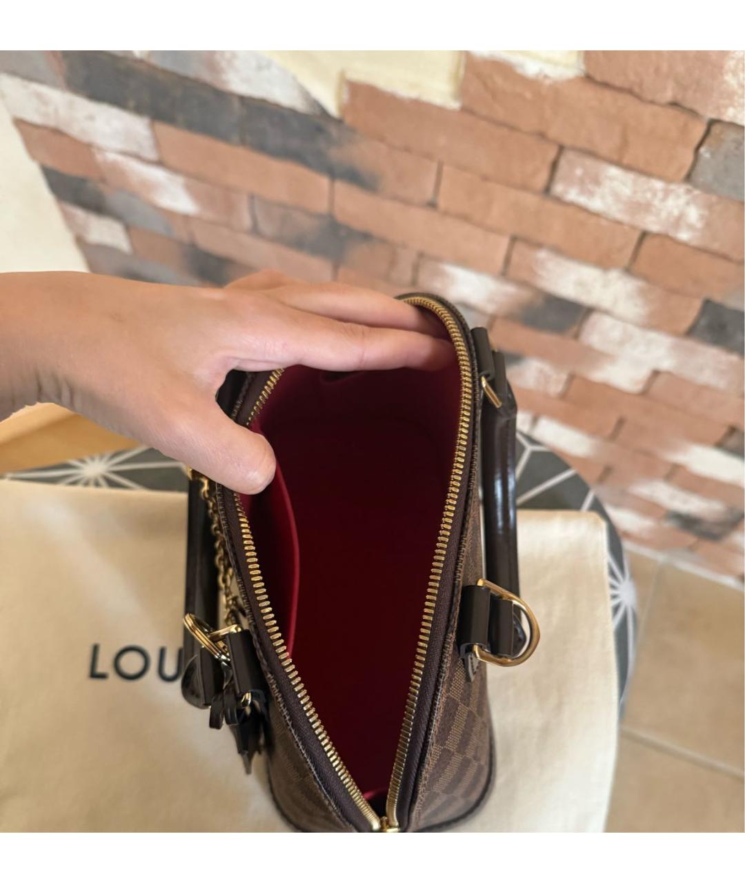 LOUIS VUITTON Коричневая сумка с короткими ручками, фото 5