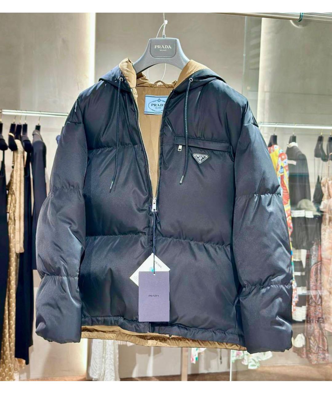 PRADA Черный полиамидовый пуховик, фото 3