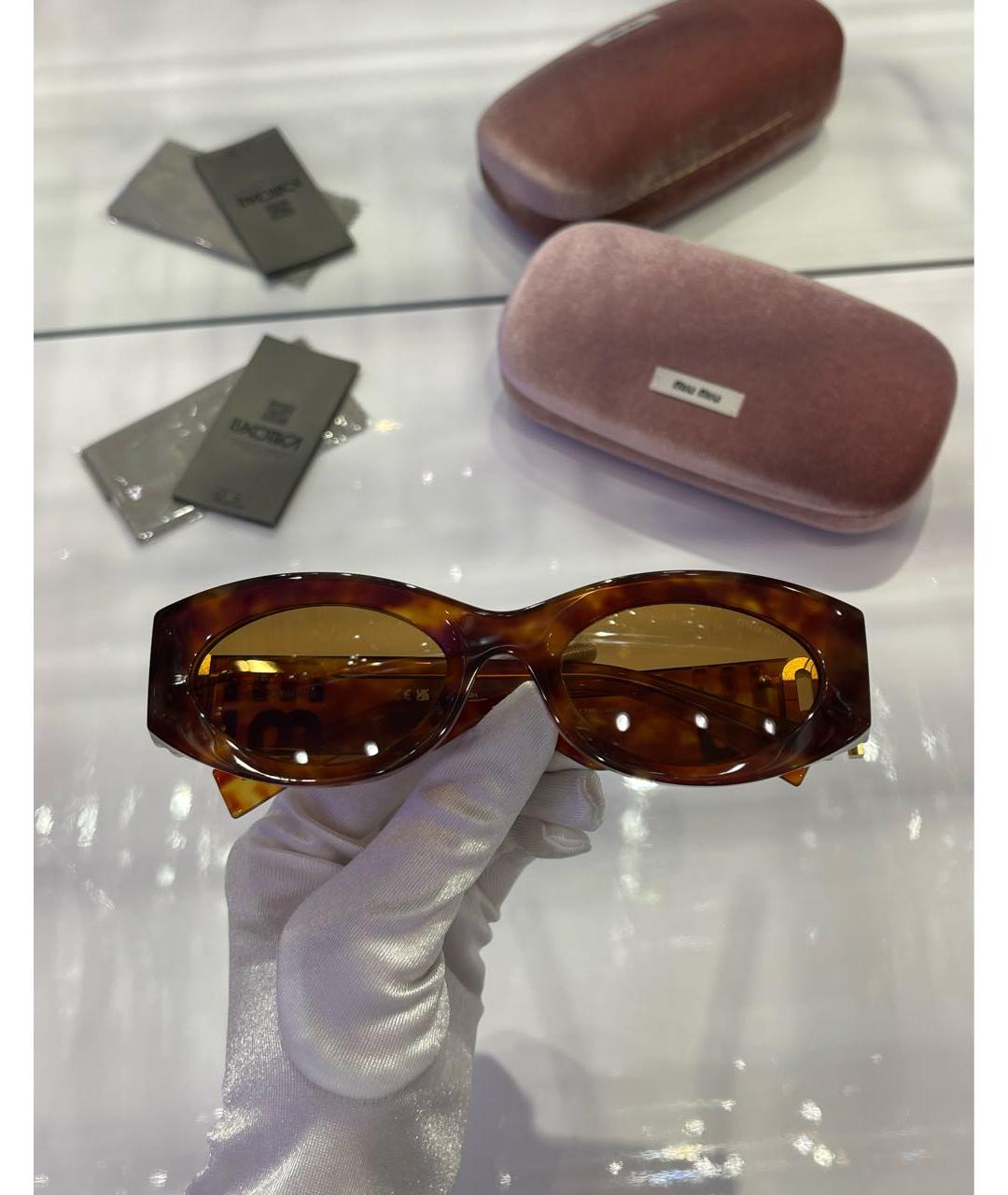 MIU MIU Коричневые пластиковые солнцезащитные очки, фото 6