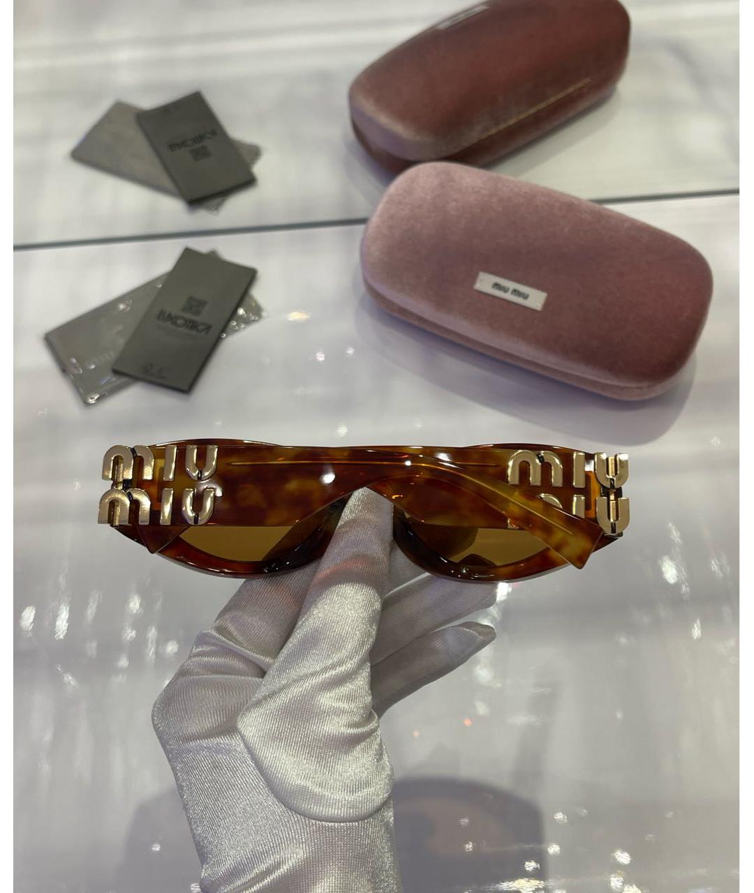 MIU MIU Коричневые пластиковые солнцезащитные очки, фото 7