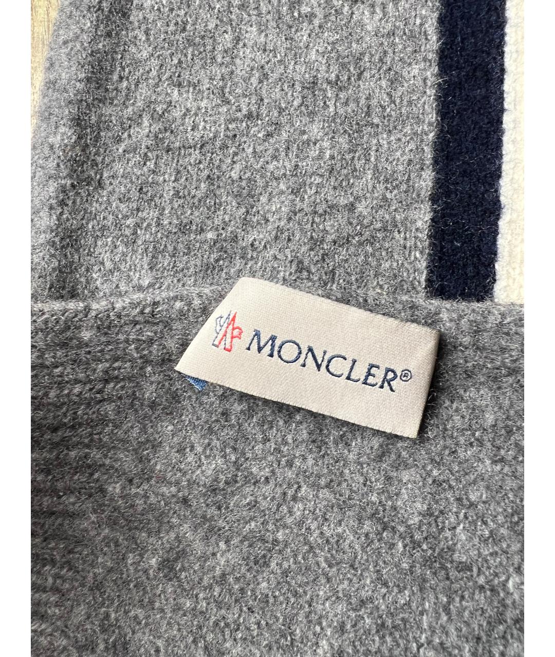 MONCLER Серый шерстяной шарф, фото 4