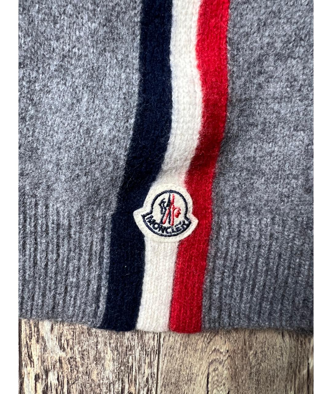 MONCLER Серый шерстяной шарф, фото 3