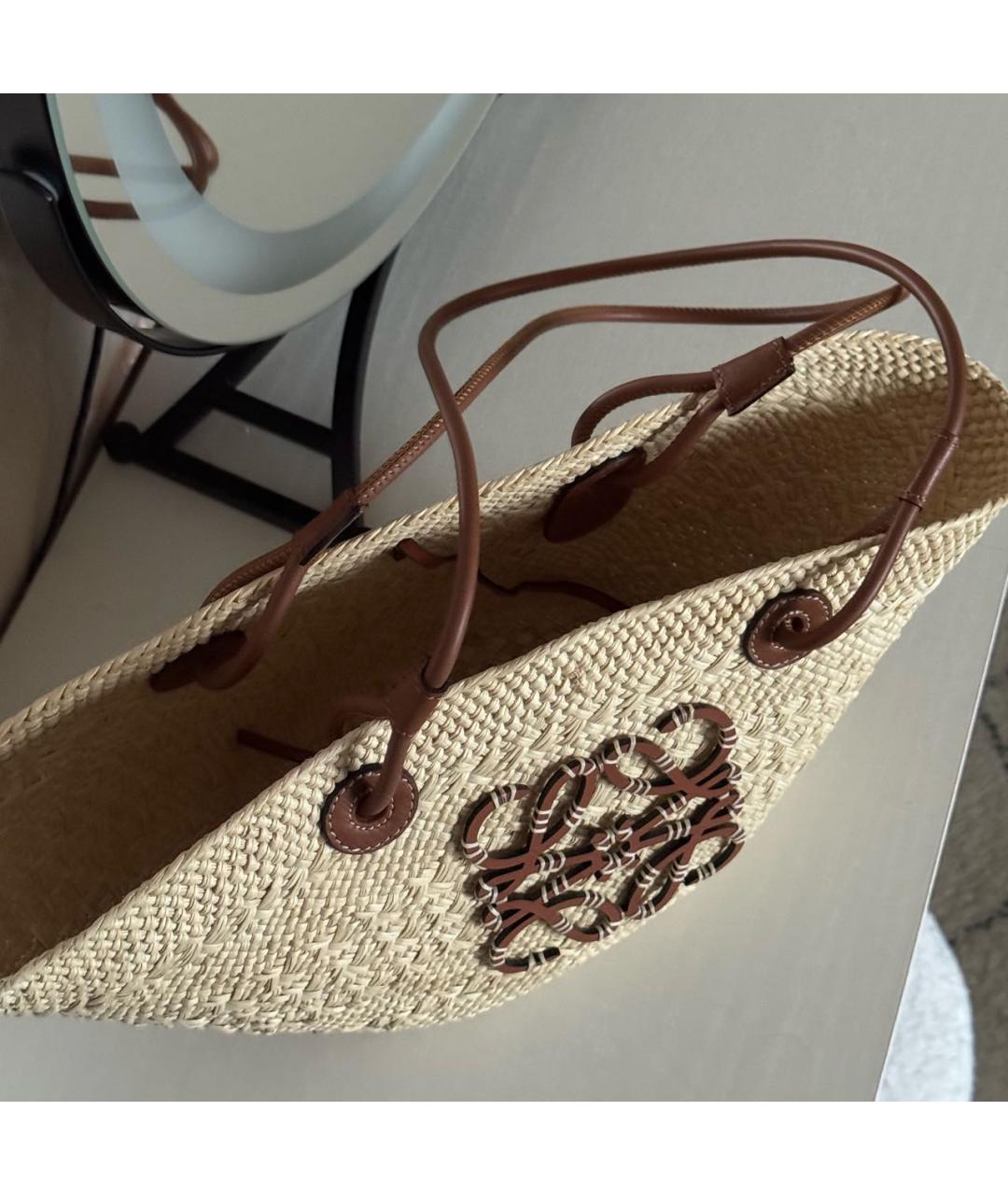 LOEWE Бежевая пелетеная пляжная сумка, фото 3