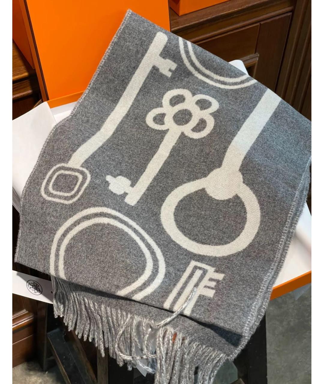 HERMES Серый кашемировый шарф, фото 4