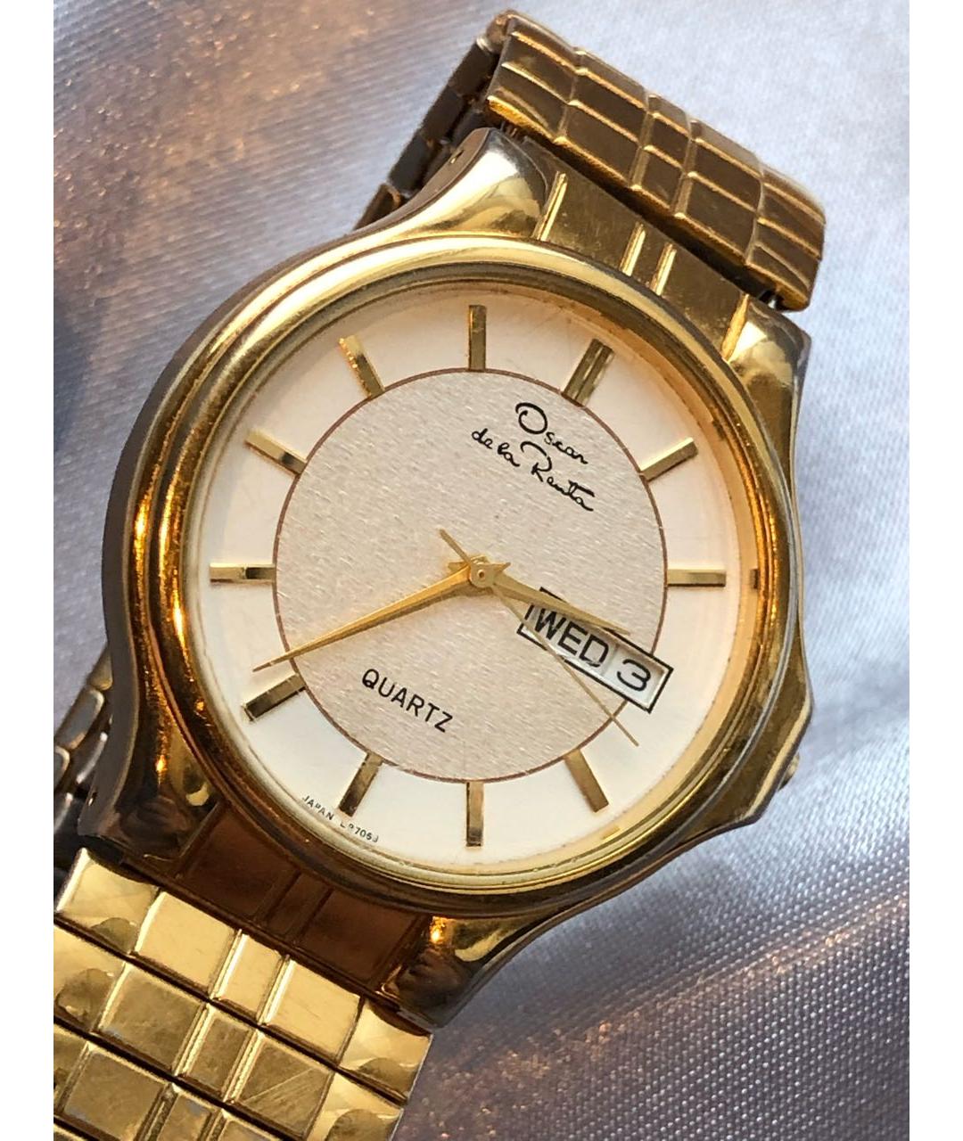 OSCAR DE LA RENTA Золотые металлические часы, фото 4