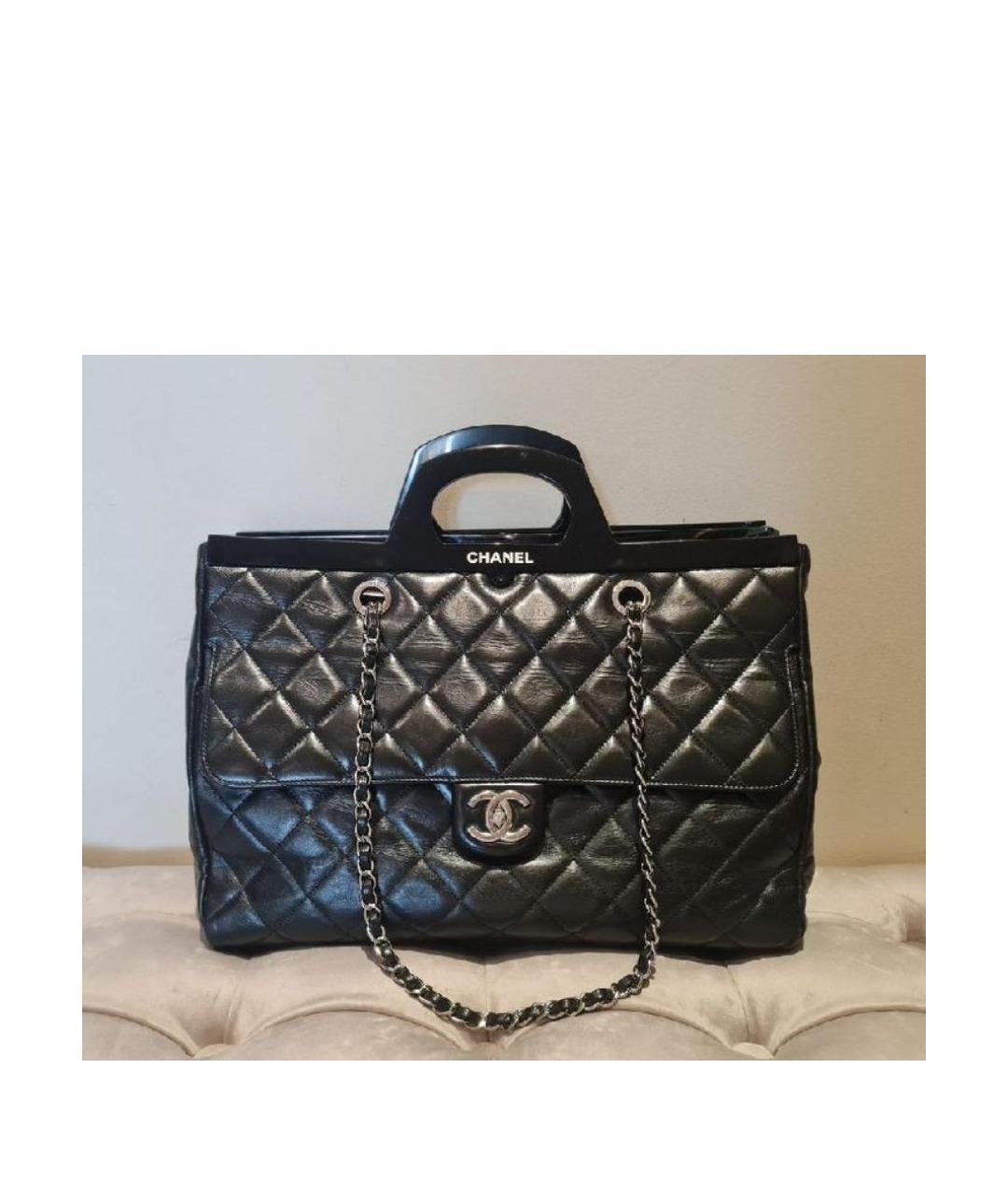 CHANEL Черная кожаная сумка с короткими ручками, фото 10