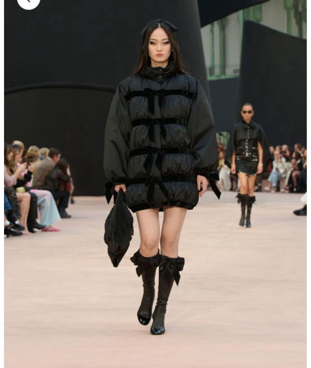 CHANEL Черная куртка, фото 2