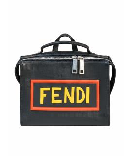 FENDI Сумка через плечо