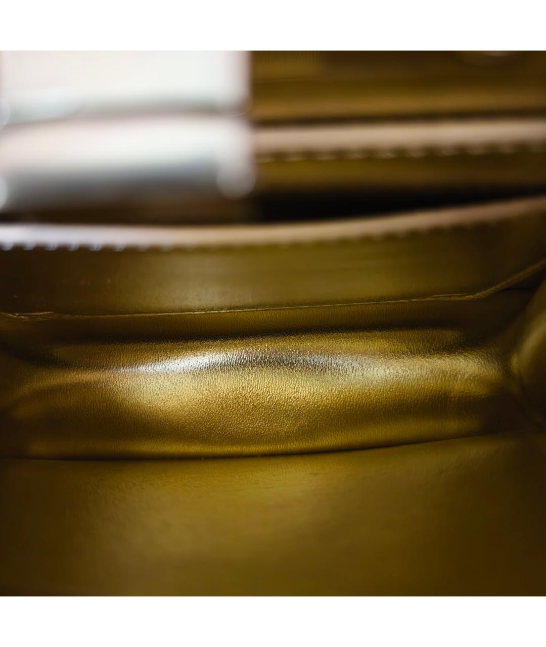 FENDI Золотая кожаная сумка с короткими ручками, фото 5
