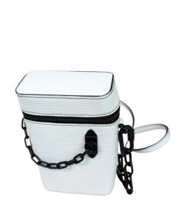 LOUIS VUITTON Сумка через плечо