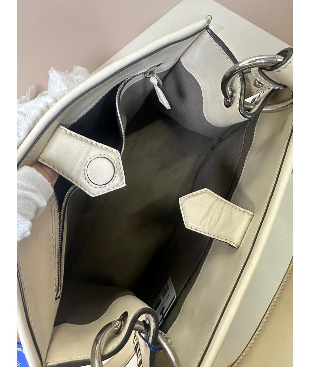 FENDI Бежевая кожаная сумка через плечо, фото 5