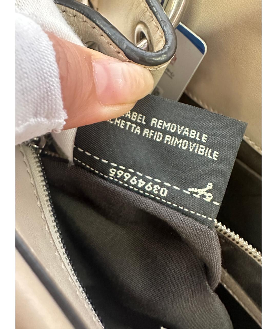 FENDI Бежевая кожаная сумка через плечо, фото 6