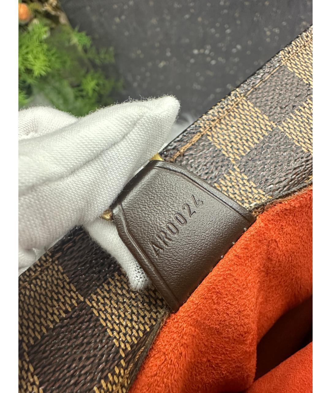 LOUIS VUITTON Коричневая сумка через плечо, фото 3