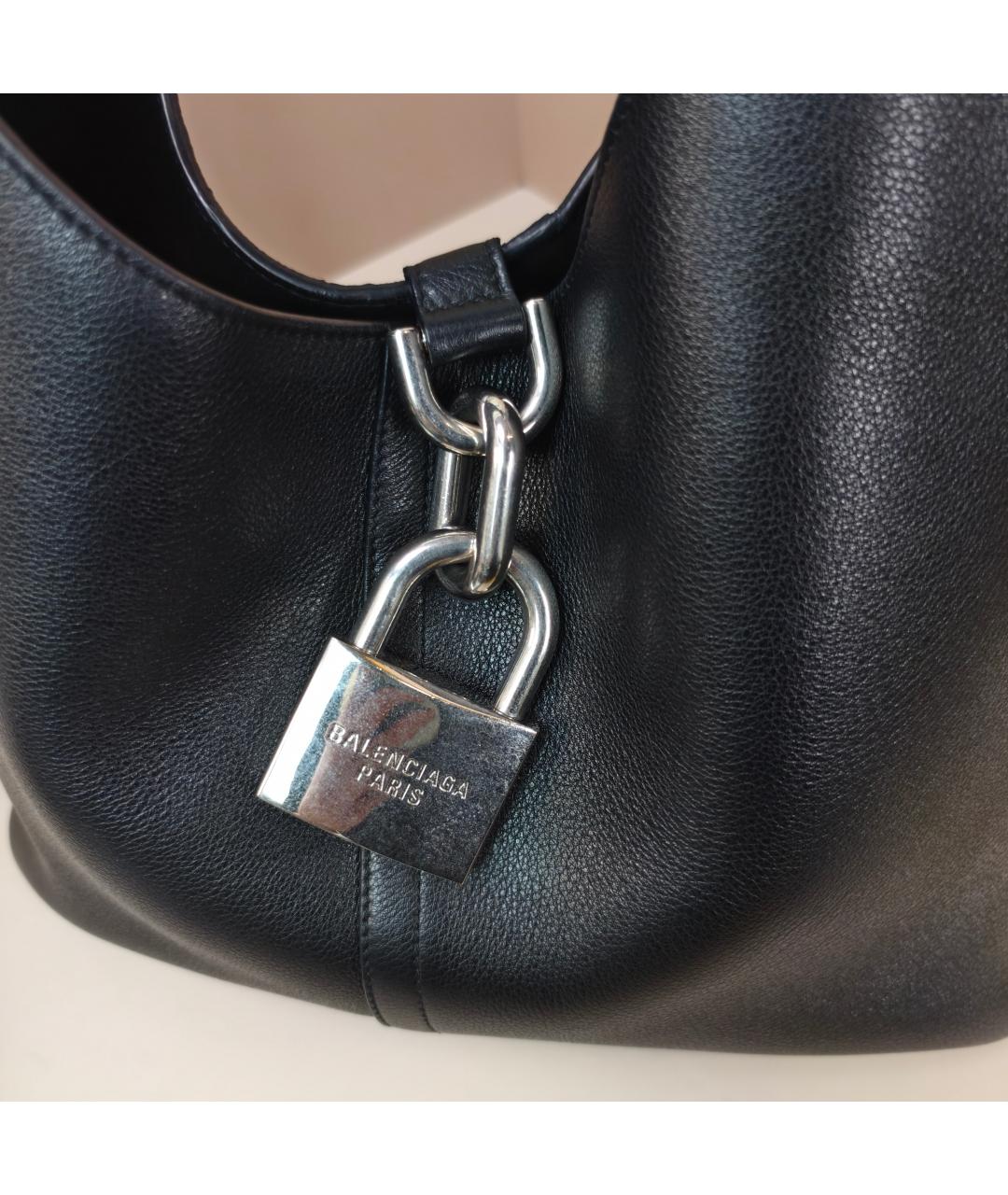 BALENCIAGA Черная кожаная сумка через плечо, фото 3