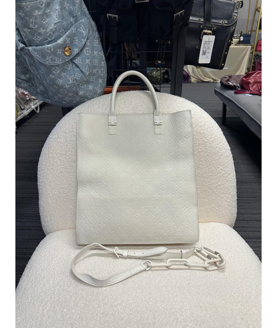 LOUIS VUITTON Белая кожаная сумка через плечо, фото 5