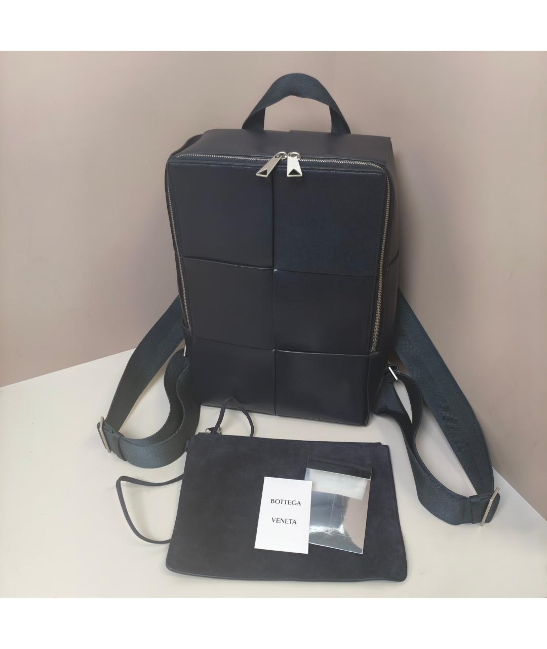 BOTTEGA VENETA Темно-синий кожаный рюкзак, фото 10