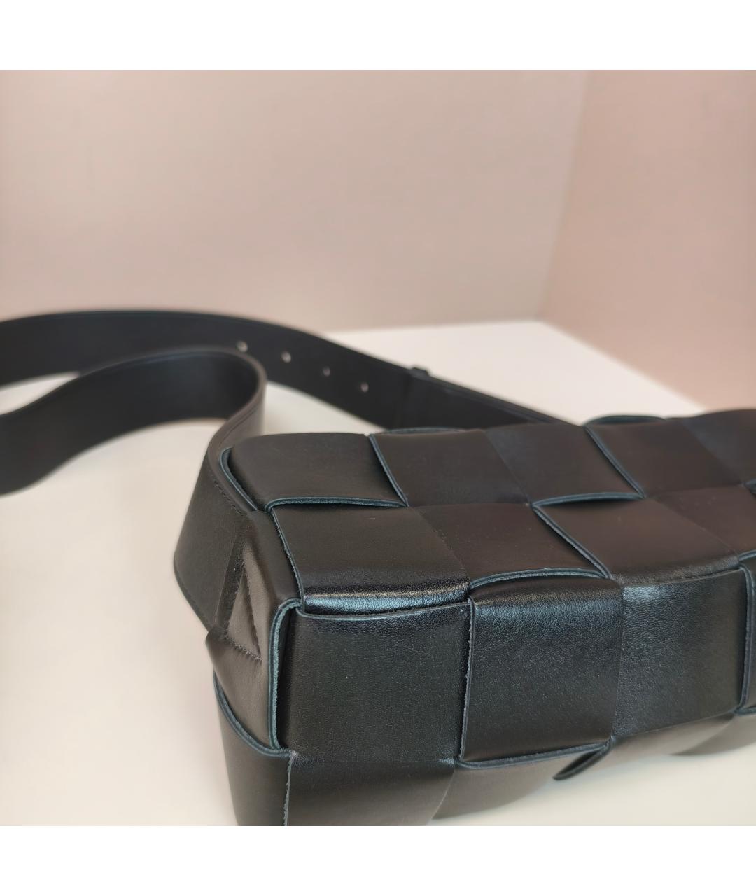 BOTTEGA VENETA Черная кожаная сумка через плечо, фото 6