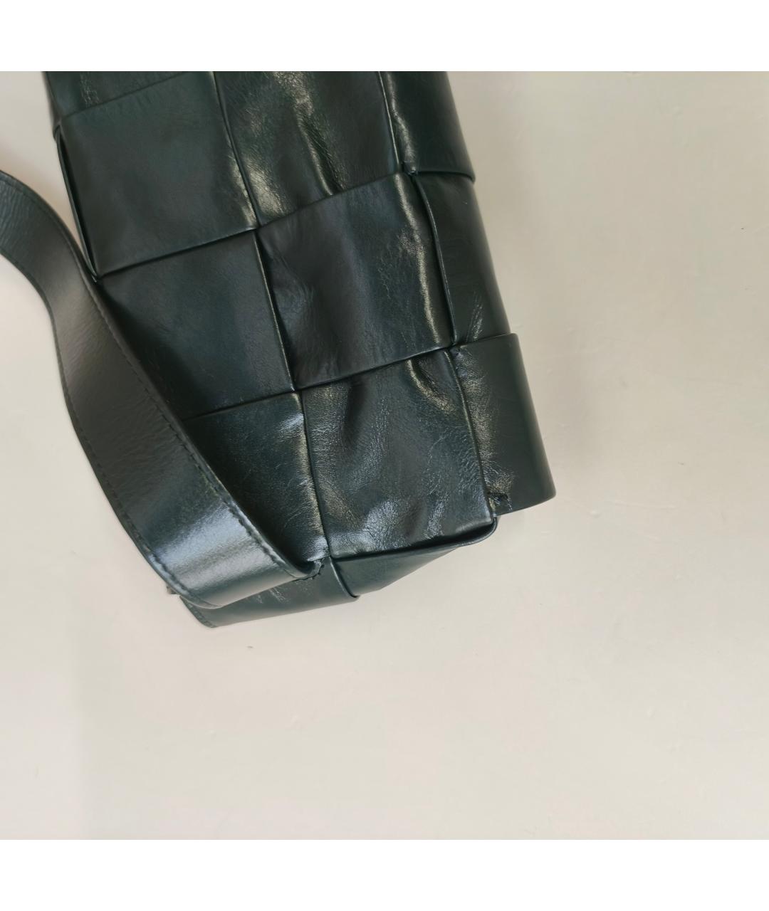 BOTTEGA VENETA Зеленая кожаная поясная сумка, фото 5