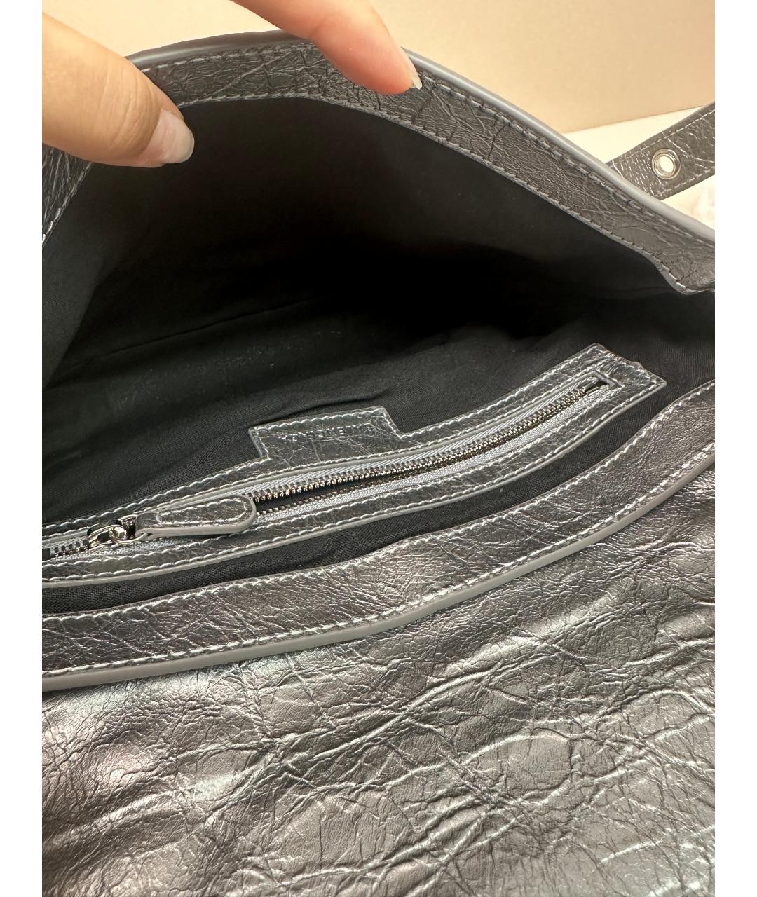 BALENCIAGA Серебряная кожаная сумка через плечо, фото 2