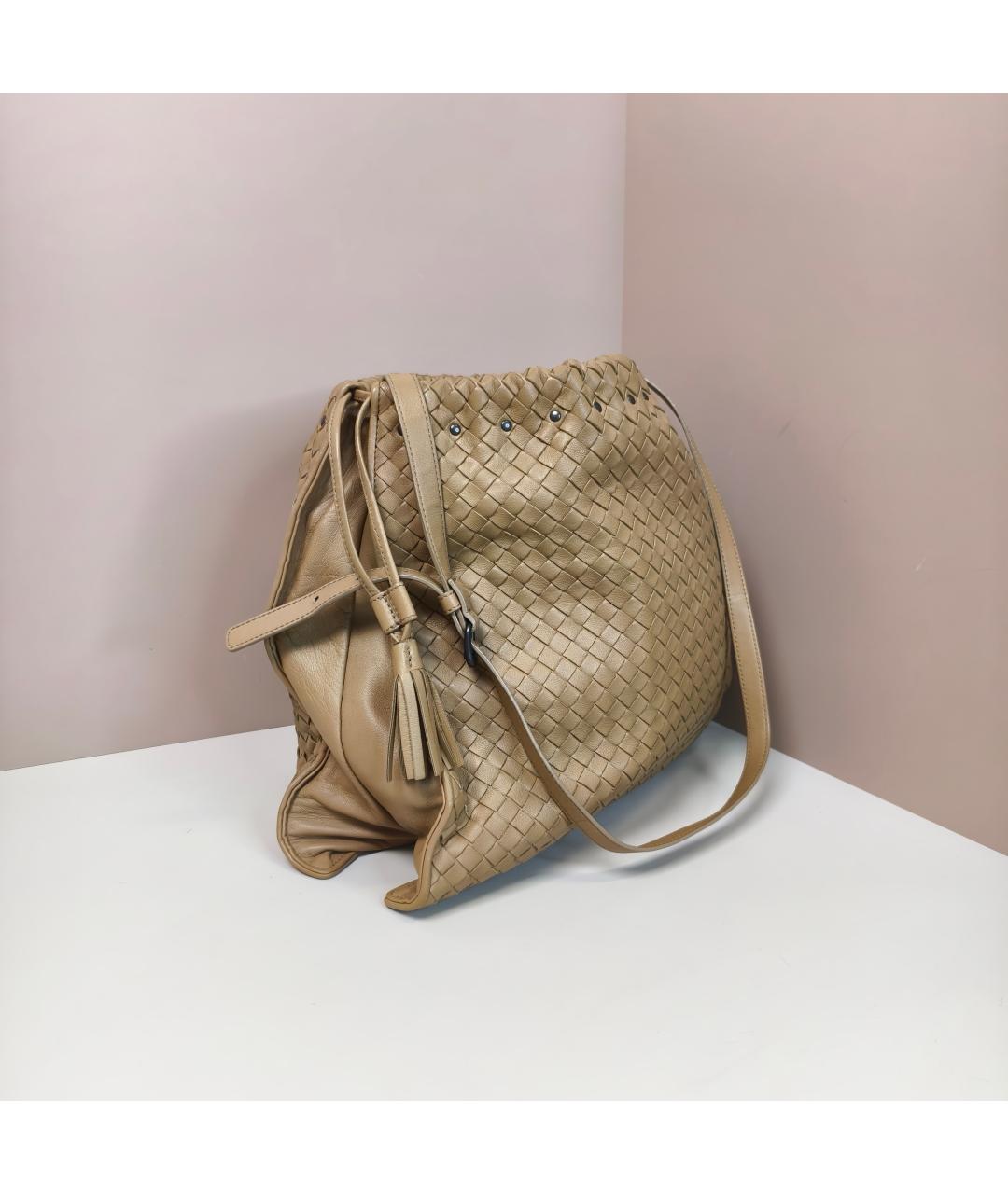 BOTTEGA VENETA Бежевая кожаная сумка через плечо, фото 3